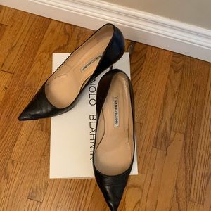Manolo Blahnik  BB BLK pick Kid 90